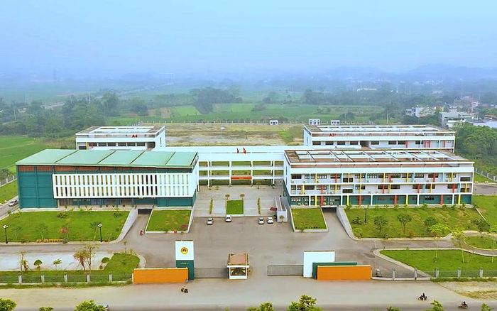 Trường Trung học phổ thông chuyên Tuyên Quang. Ảnh: IT