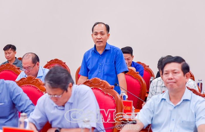  Đồng chí Hồ Hoàng Ca, Phó Giám đốc Vườn Quốc gia U Minh Hạ, thông tin về công tác chuẩn bị tại đơn vị.
