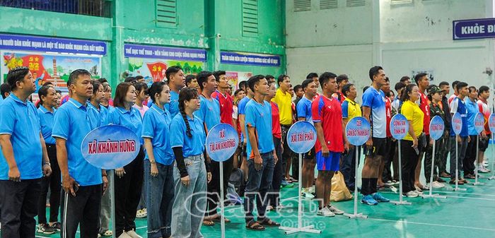Hơn 250 vận động viên tham gia tranh tài tại hội thao.