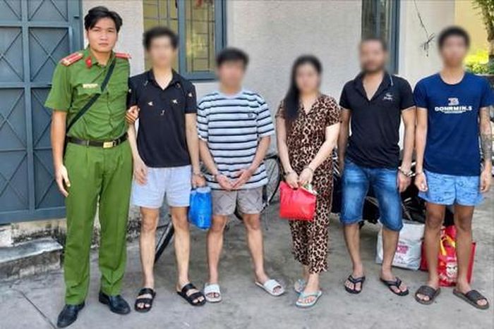 Test nhanh chất ma túy tại các cơ sở nhà trọ