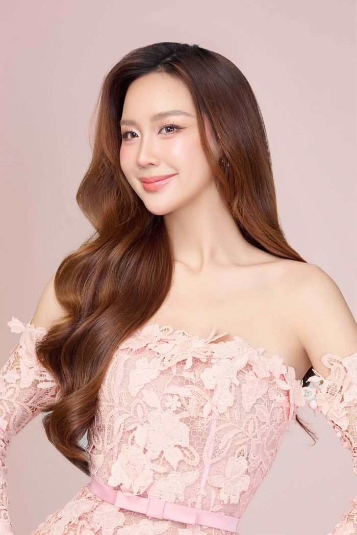 Người hâm mộ kỳ vọng Bảo Ngọc sẽ tiếp tục duy trì phong độ ổn định để đạt được kết quả cao nhất tại đấu trường nhan sắc danh tiếng này.
