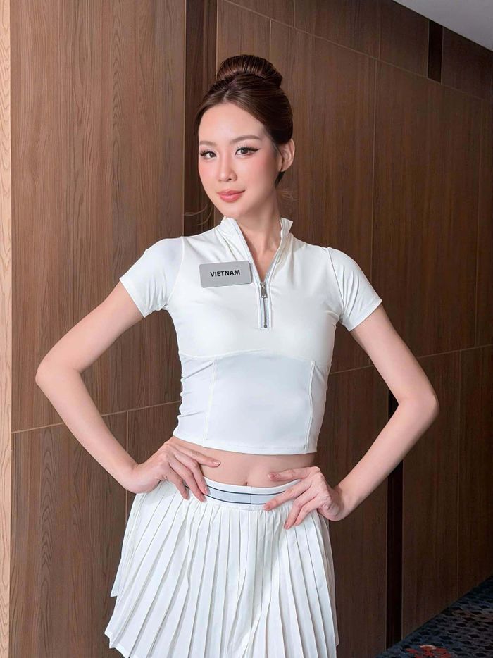 Chuyên gia sắc đẹp Osmel Sousa cũng đưa Bảo Ngọc vào nhóm những thí sinh nổi bật hàng đầu khu vực châu Á - Thái Bình Dương. Ông khẳng định sự đánh giá này hoàn toàn dựa trên thực lực và màn thể hiện của cô chứ không xuất phát từ lợi thế nước chủ nhà.
