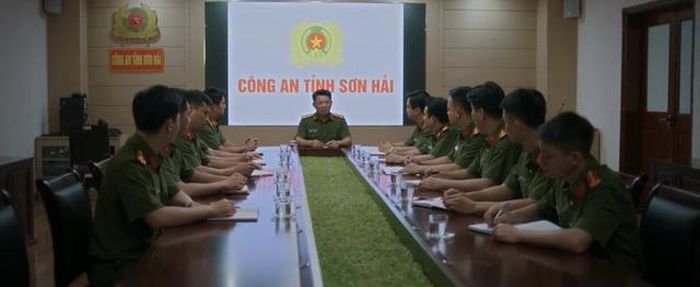 Ban chuyên án lên kế hoạch bắt Lão Công.