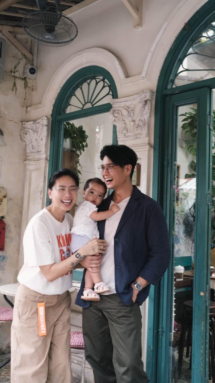Gia đình nhỏ của Ngô Thanh Vân - Huy Trần.