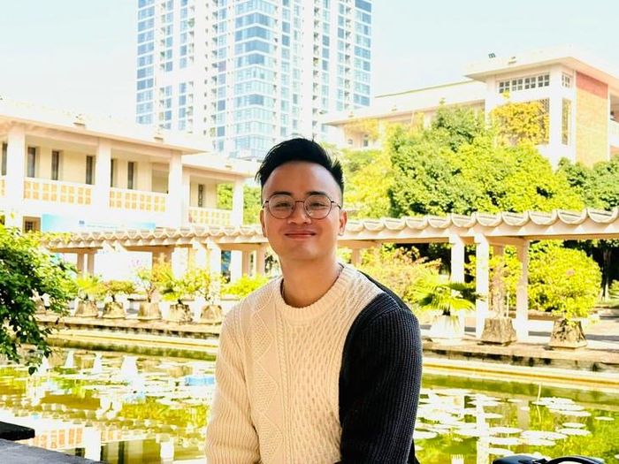 Thầy Trần Xuân Bình (Trường THPT Chuyên Lê Hồng Phong, tỉnh Ninh Bình). Ảnh: NVCC