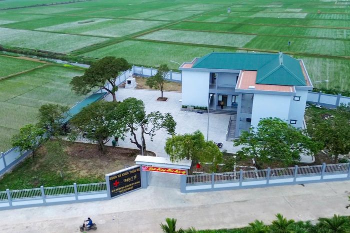 Điểm chính Trạm Y tế xã Khúc Thừa Dụ được tiếp nhận nguyên trạng từ Trạm Y tế xã Hồng Phong trước đây. Ảnh:TL.