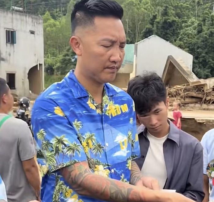 Có dấu hiệu Huấn sử dụng tiền từ thiện sai mục đích. (Ảnh chụp màn hình).