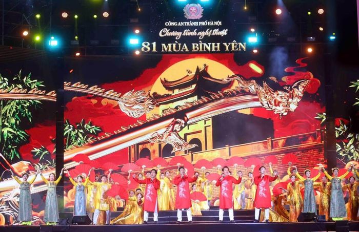 Hình ảnh Thăng Long gắn liền với mạch nguồn bình yên