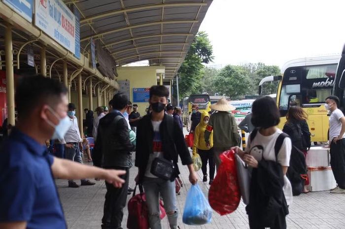 Dự báo nhu cầu đi lại của người dân bằng xe khách tăng cao trong dịp nghỉ lễ Quốc khánh tới đây
