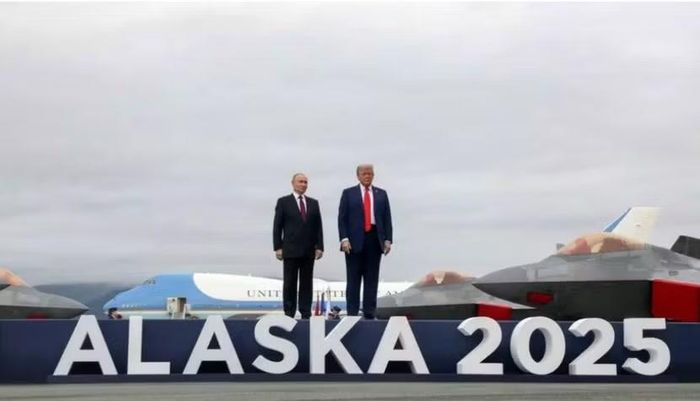 Tổng thống Putin và Tổng thống Trump tại Alaska 2025