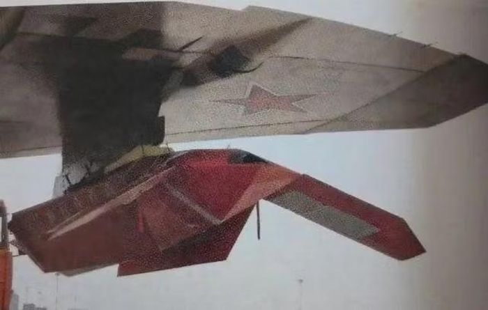 Dựa trên các thông tin công khai từ Cục Thiết kế Sukhoi, việc phát triển dòng vũ khí dẫn đường chính xác tầm xa S-71 (đôi khi gọi là UAV tấn công) đã được tiến hành ít nhất từ năm 2019. Theo dữ liệu đã công bố, dòng sản phẩm này bao gồm hai phiên bản: