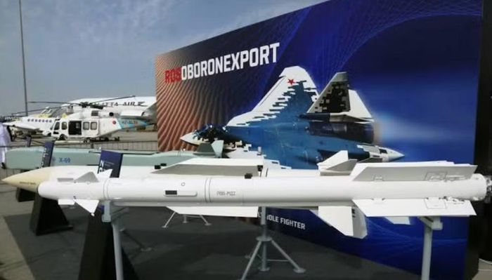 Phạm vi độ cao mục tiêu được công bố từ 15 m đến 25 km, trong khi tốc độ mục tiêu có thể đạt Mach 3.