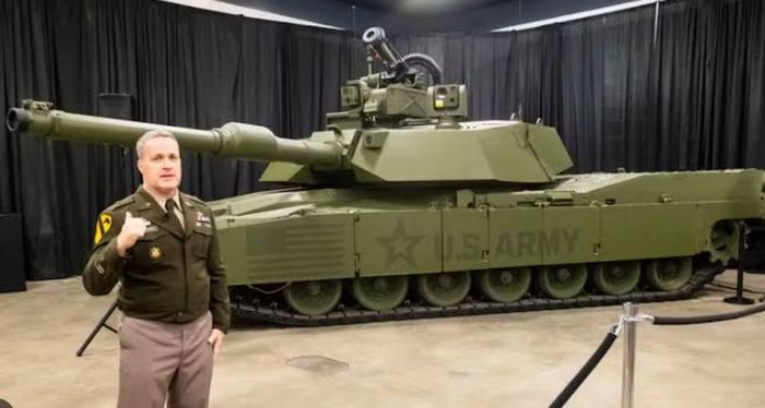 Các xe tăng chiến đấu chủ lực M1A2 SEP hiện nay vẫn sử dụng kíp lái 4 người gồm chỉ huy, xạ thủ, nạp đạn và lái xe.