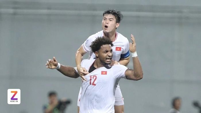  Xuân Son từng tỏa sáng rực rỡ ở bán kết ASEAN Cup 2024. Ảnh: Anh Tiến. 