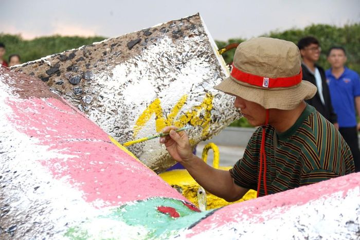 Dự án “Làm màu” góp phần nâng cao ý thức chung tay bảo vệ môi trường biển.