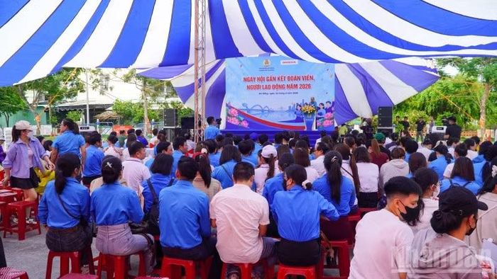 Quang cảnh “Ngày hội gắn kết đoàn viên, người lao động” năm 2026.