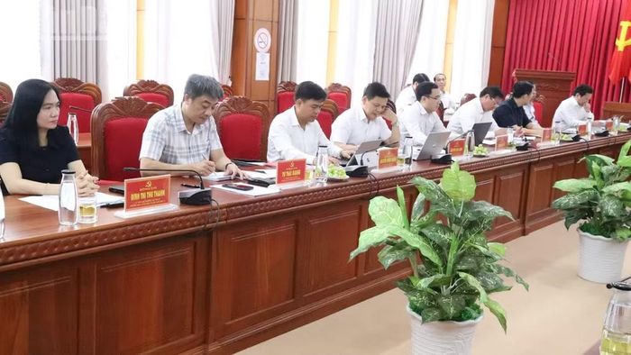 Các thành viên Đoàn kiểm tra, giám sát dự hội nghị. (Ảnh: Nguyễn Công Lý)