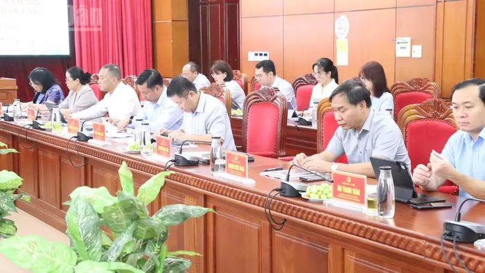 Các đại biểu Tỉnh ủy Đắk Lắk dự hội nghị. (Ảnh: Nguyễn Công Lý)
