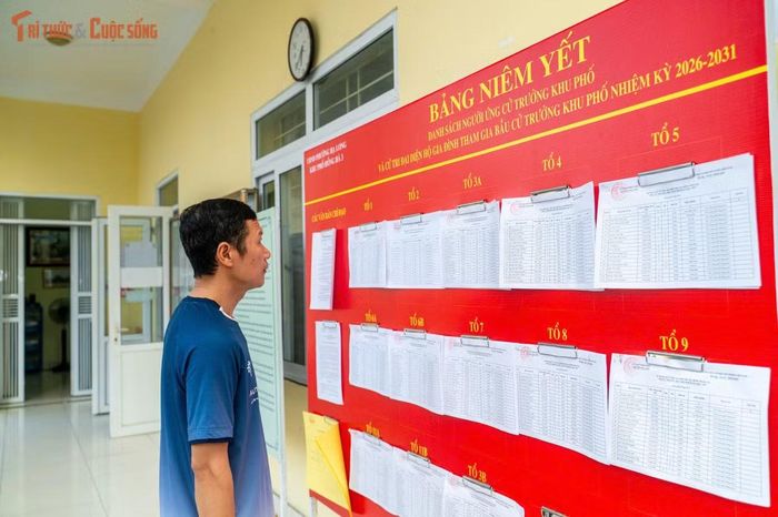 Quảng Ninh là một trong những địa phương đi đầu cả nước trong tổ chức sắp xếp, kiện toàn và bầu người đứng đầu các khu dân cư sau khi thực hiện sắp xếp đơn vị hành chính, tổ chức chính quyền địa phương 2 cấp.