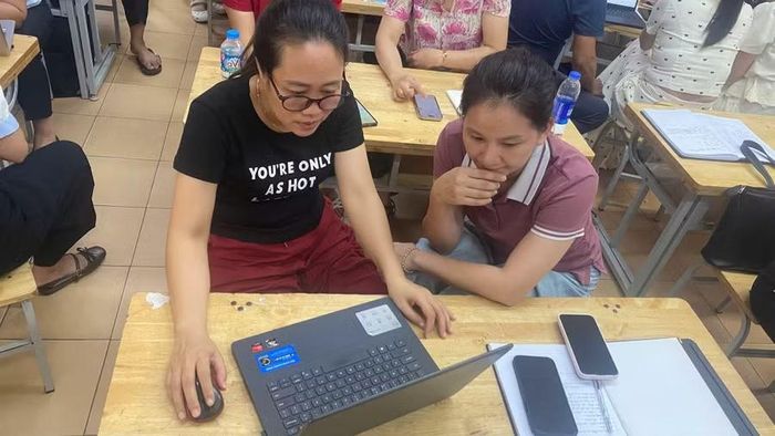 Nâng cao năng lực ứng dụng công nghệ trong dạy học.