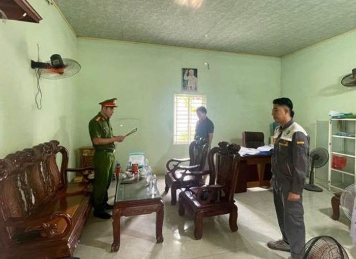 Khởi tố vụ án gây ô nhiễm môi trường ở xã Tân Ninh