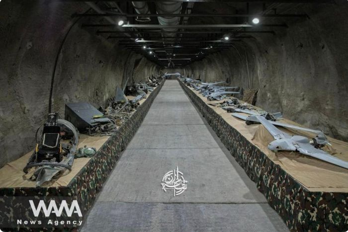 IRGC công bố căn cứ phòng không ngầm và máy bay thù địch bị thu giữ. Ảnh: WANA