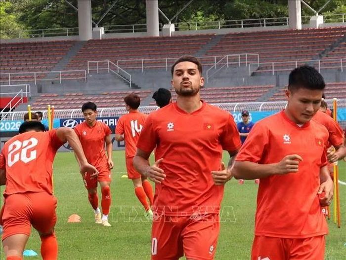 Đội tuyển Việt Nam sẵn sàng cho trận bán kết lượt đi với Malaysia. Ảnh: Thanh Bình/PV TTXVN tại Malaysia