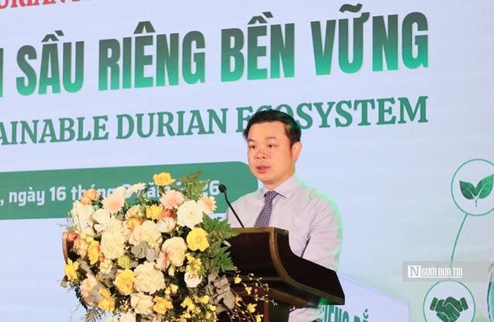 Chủ tịch UBND tỉnh Đắk Lắk Đỗ Hữu Huy phát biểu tại diễn đàn về ngành hàng sầu riêng.