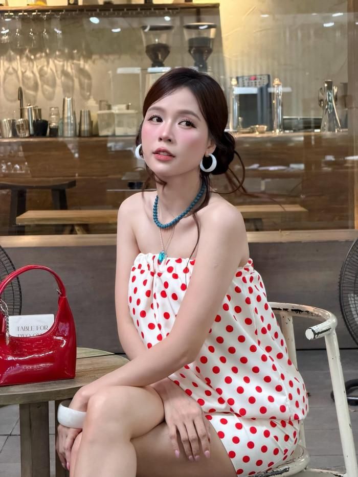 Diễn viên Sam cho biết cô và chồng chưa tổ chức đám cưới dù đã hoàn tất về mặt pháp lý.