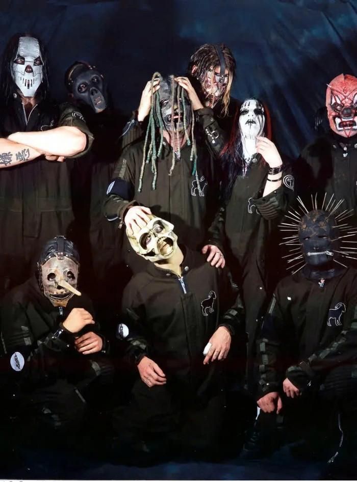 Sid Wilson gia nhập Slipknot năm 1998. 