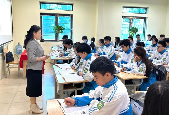 Sắp xếp trường học phải hướng tới tái cấu trúc mạng lưới giáo dục công lập phù hợp.