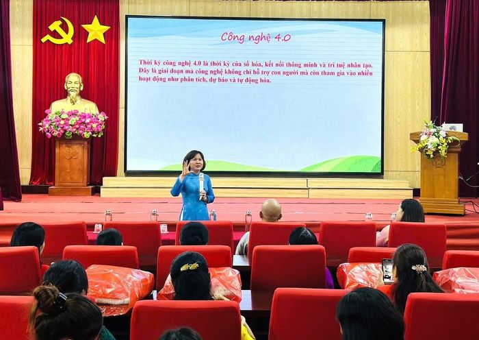 Hội LHPN tỉnh Quảng Ninh tập huấn, đào tạo kỹ năng số cho đội ngũ cán bộ Hội
