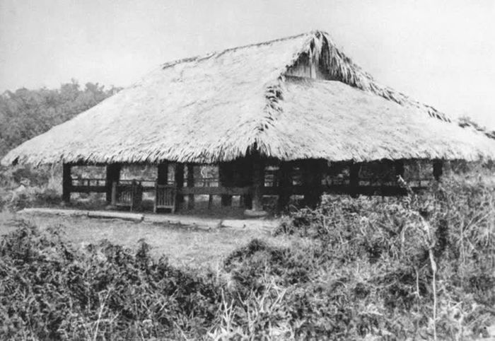 Đình Tân Trào (Tuyên Quang) nơi diễn ra Quốc dân Đại hội do Việt Minh triệu tập tháng 8/1945, quyết định Tổng khởi nghĩa, bầu ra Ủy ban dân tộc giải phóng do Hồ Chí Minh làm Chủ tịch. Ảnh tư liệu