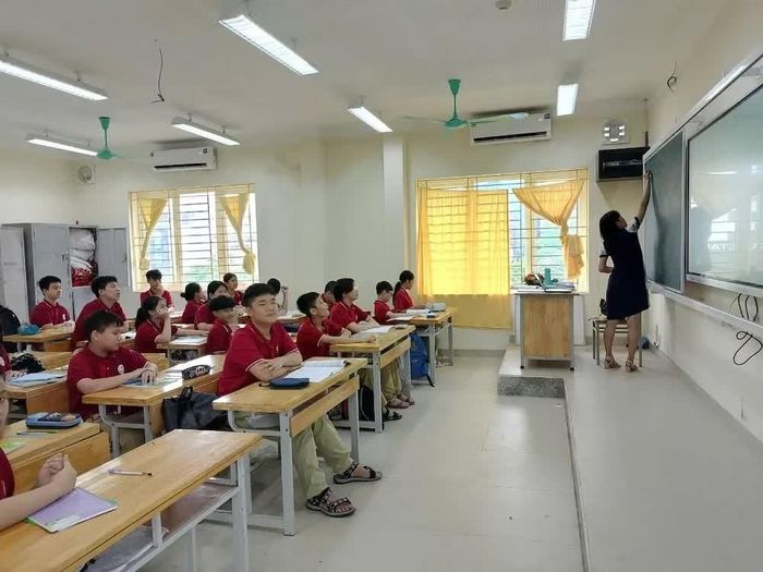 Mục tiêu cuối cùng của việc sắp xếp lại trường học là nâng cao chất lượng giáo dục.