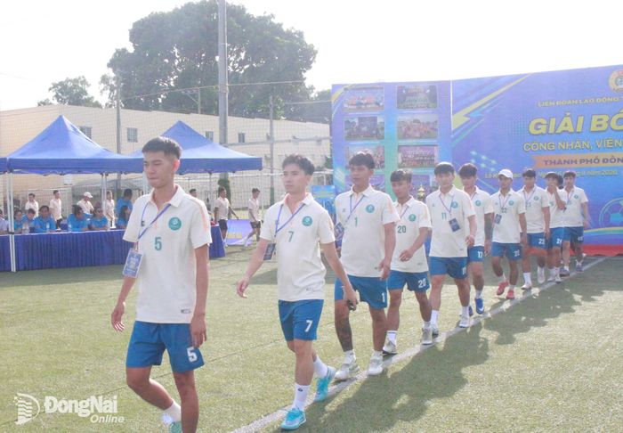 Các đội bóng tham gia vòng chung kết. Ảnh: N.Hòa