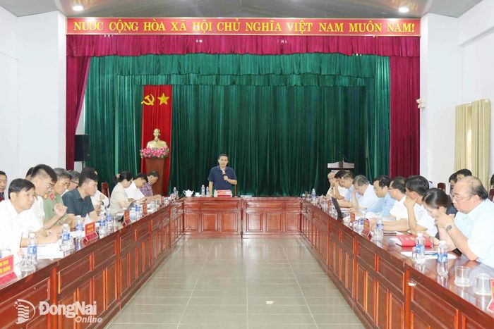 Quang cảnh buổi làm việc. Ảnh: Ngọc Huyền