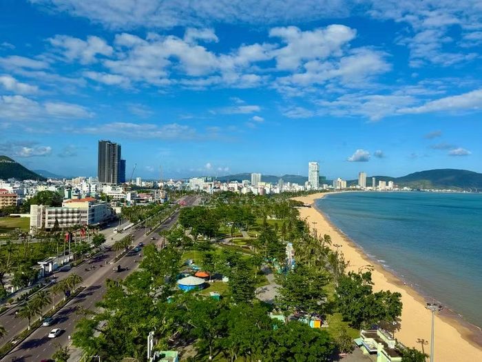  Giao thông tại tỉnh Gia Lai đa dạng và thuận lợi, đáp ứng nhu cầu của du khách muôn phương khi đến tham quan, vui chơi. Ảnh: Phương Vi 