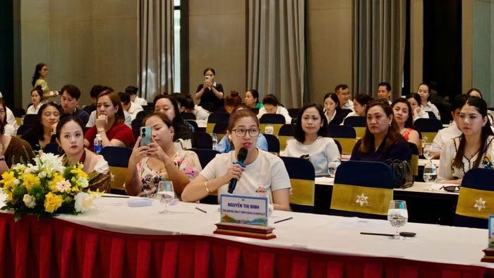  Bà Abigail Tan Tabanao - Chủ tịch Hiệp hội Lữ hành độc lập Philippines đề xuất xây dựng hệ thống marketing online để hỗ trợ du khách tiếp cận Gia Lai thuận lợi hơn. Ảnh: H.V 