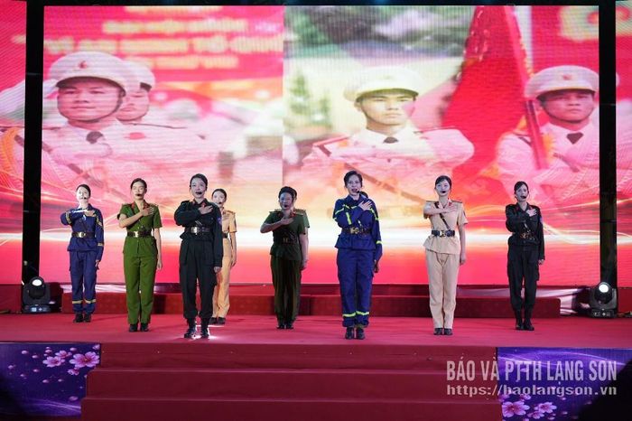 Tiết mục "Nguyện thề vì bình yên" tại chương trình