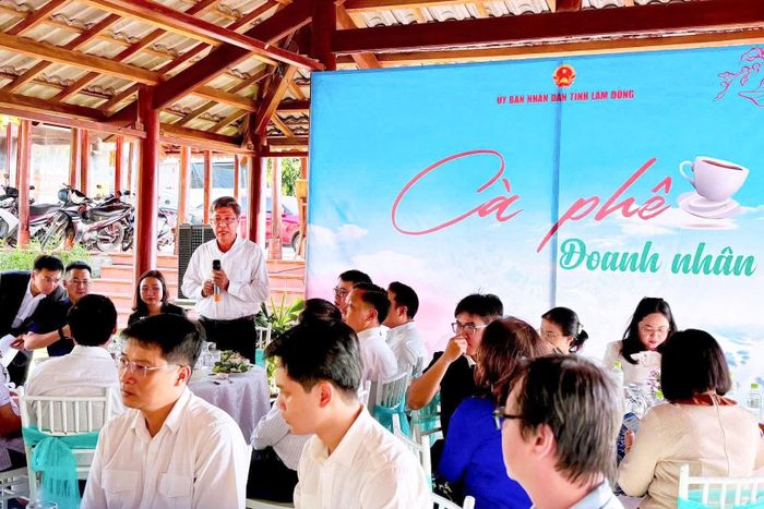 Lãnh đạo tỉnh đối thoại với doanh nghiệp thường xuyên qua các chương trình cà phê doanh nhân