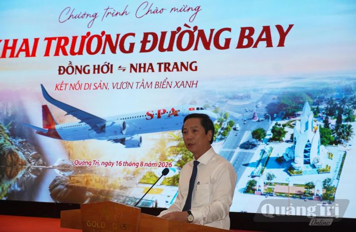 Đồng chí Hoàng Nam, Ủy viên Ban Thường vụ Tỉnh ủy, Phó Chủ tịch Thường trực UBND tỉnh phát biểu chào mừng tại chương trình - Ảnh: X.P