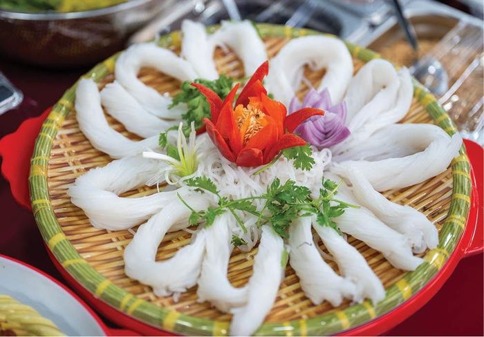 Đẹp mắt với bún con