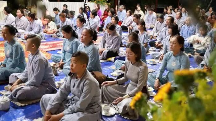 Phật tử tham dự