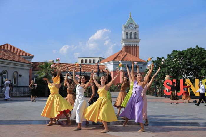 An Giang có năng lực phục vụ du lịch của tỉnh cũng có quy mô tương đối lớn, toàn tỉnh có 1.161 cơ sở lưu trú