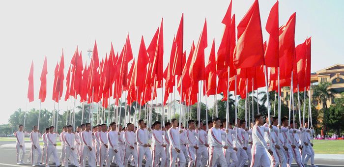 Khối Hồng Kỳ tham gia diễu hành tại buổi tổng duyệt
