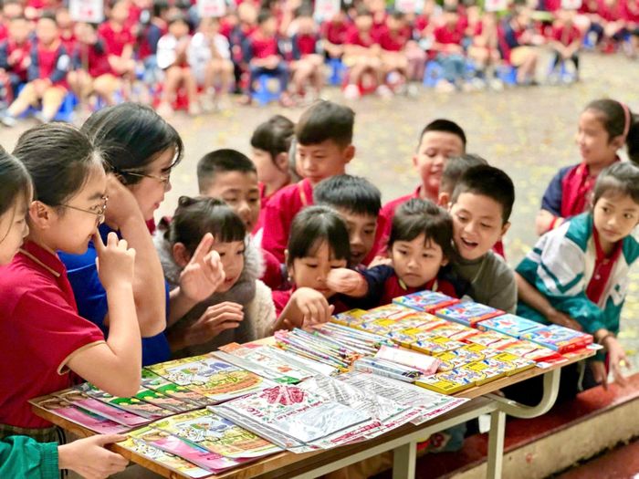Giáo viên, nhân viên kỹ thuật và phụ huynh đều là mắt xích quan trọng xây dựng văn hóa sử dụng năng lượng.
