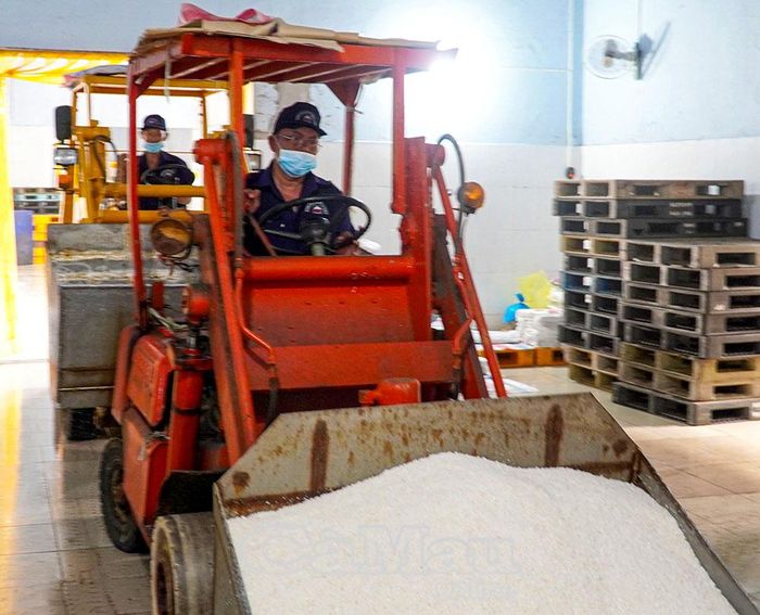 Khu Công nghiệp Khánh An là khu công nghiệp quan trọng của tỉnh, được đầu tư hạ tầng cơ bản. Ảnh: Chí Diện