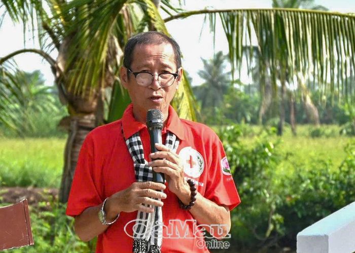 Ông Nguyễn Đăng Hoàng, Chủ tịch Chi hội Chữ thập đỏ Thiện Tâm (Thành phố Hồ Chí Minh), chia sẻ niềm vui khi góp phần xây dựng nên những cây cầu kiên cố cho người dân xã Đá Bạc đi lại thuận tiện, an toàn.