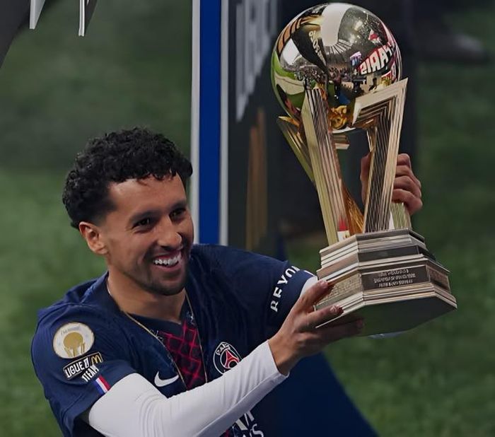 Hơn một thập kỷ tại PSG, Marquinhos chạm mốc 41 danh hiệu