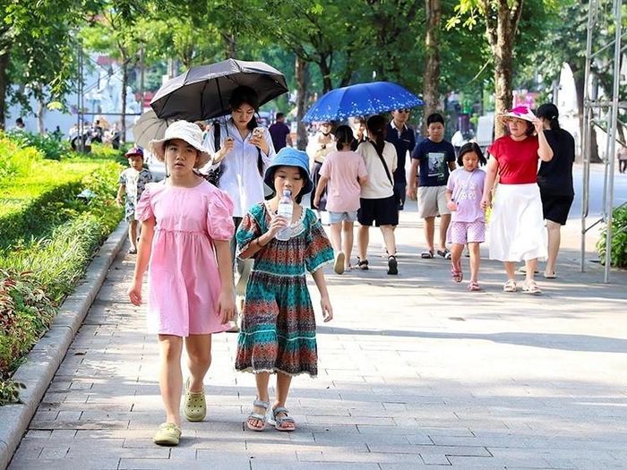Dự báo thời tiết ngày 16/8: Nắng nóng duy trì ở Trung bộ. Ảnh minh họa